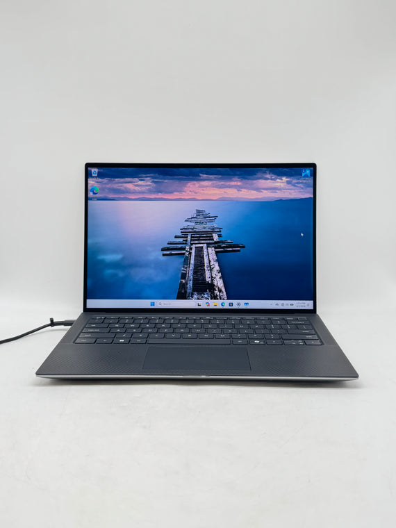 Dell Precision 5490 14" Core Ultra 9 185H 32GB DDR5 RAM 1TB SSD RTX 1000 ADA