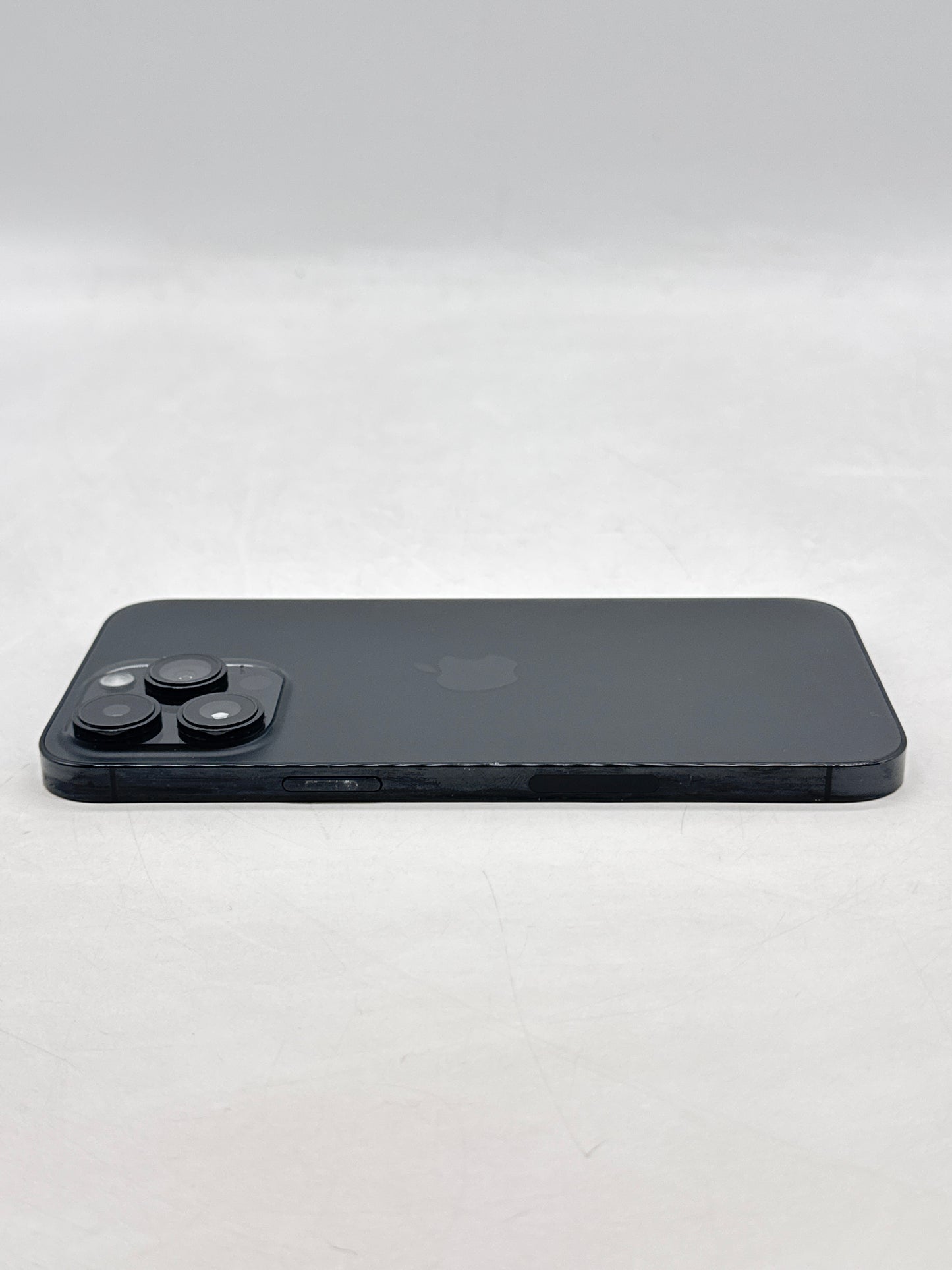 Unlocked Apple iPhone 14 Pro Max A2651 128GB Space Black - 78% Service Battery