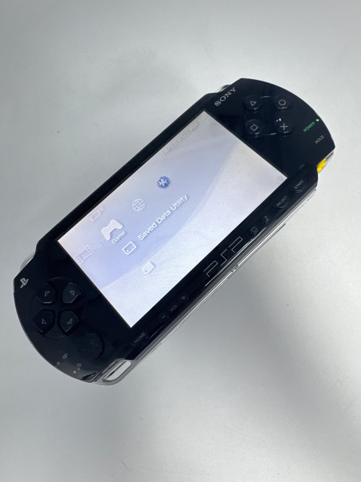 Sony PSP-1000 Piano Black Console #79 No Charger Cracked Back Bad Disc Drive AS IS