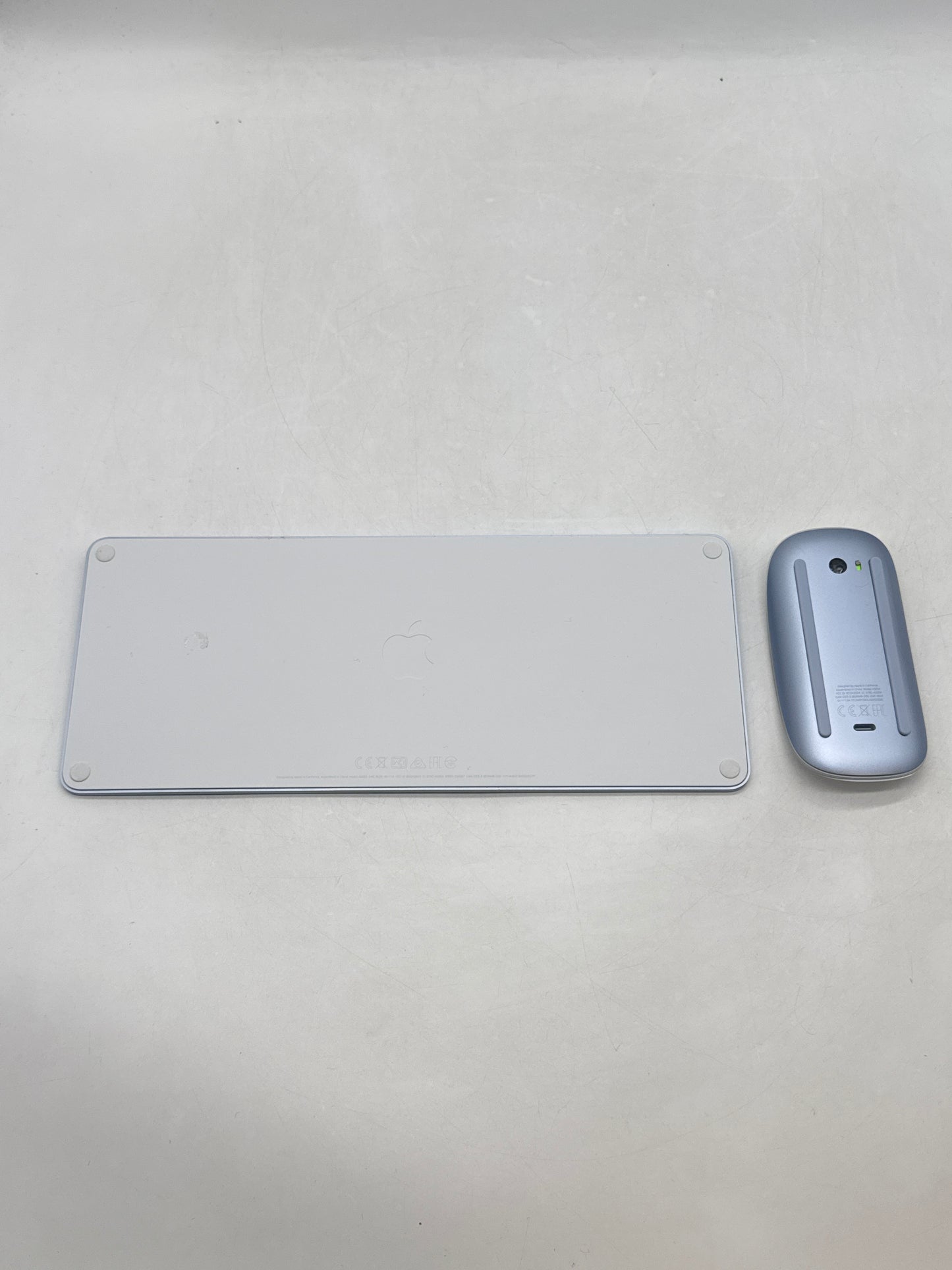 2024 Apple iMac 24" A3247 M4 8C-CPU 8C-GPU 256GB SSD 16GB RAM Blue