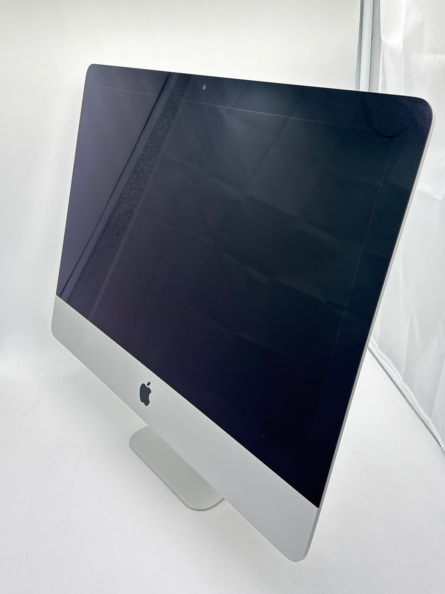 Apple iMac 21.5" A1418 2013 Intel Core i5 8GB RAM 1TB SSD Silver