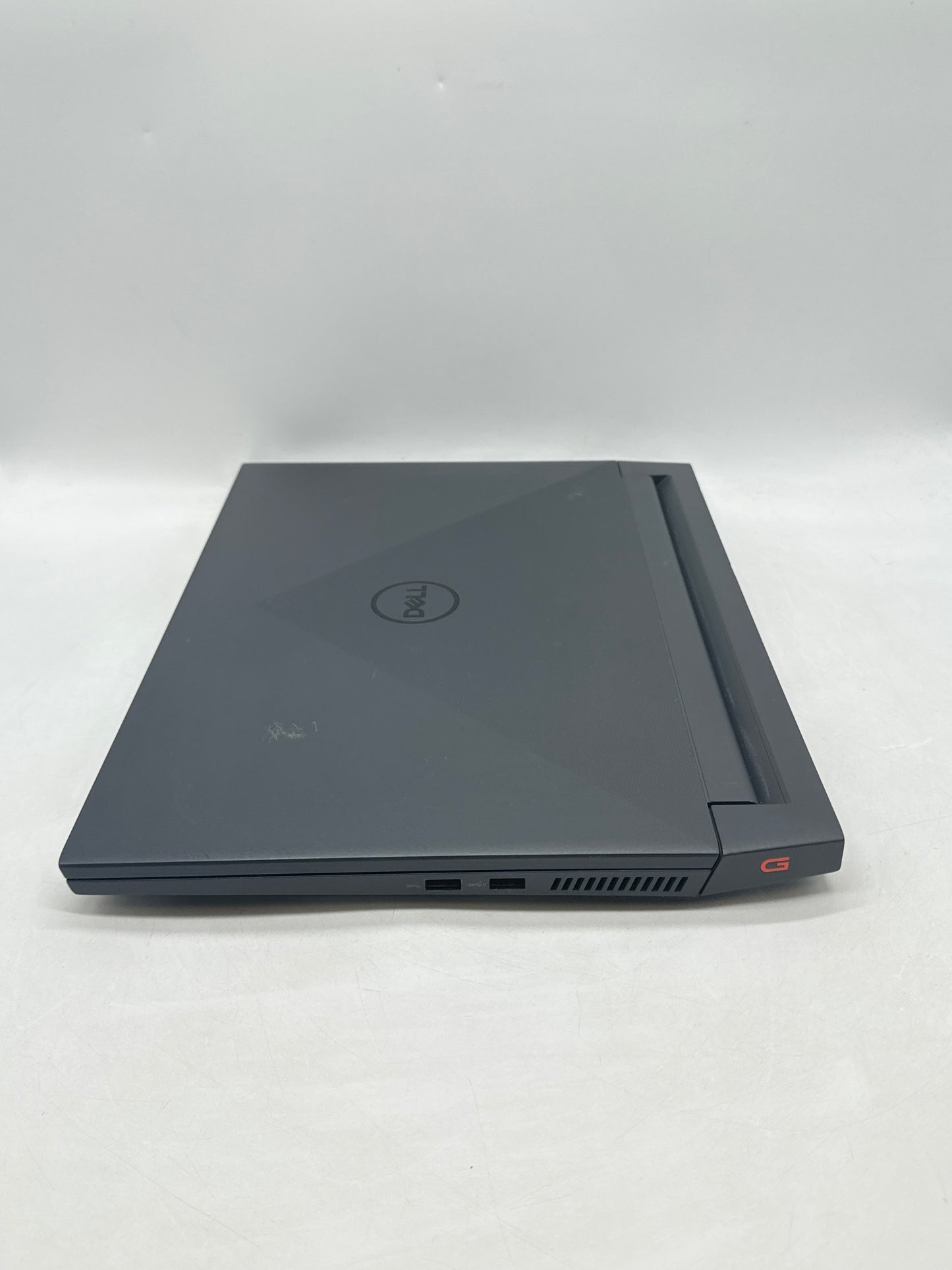 Dell G15 5510 15.6" FHD 120Hz Core i7-10870H 2.5TB SSD SSD 64GB RAM RTX 3060 6GB