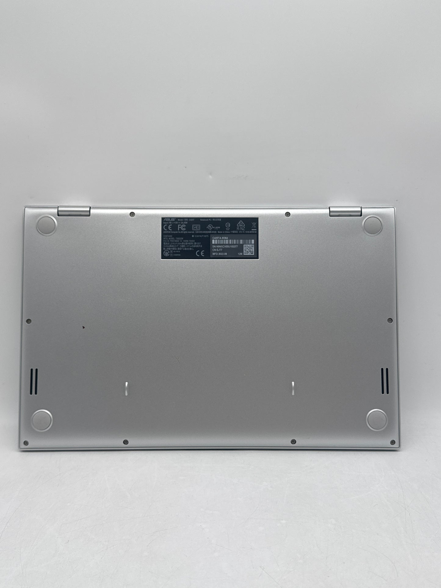 Asus Chromebook C425T 14" Core m3 8th Gen 4GB RAM  64GB eMMC