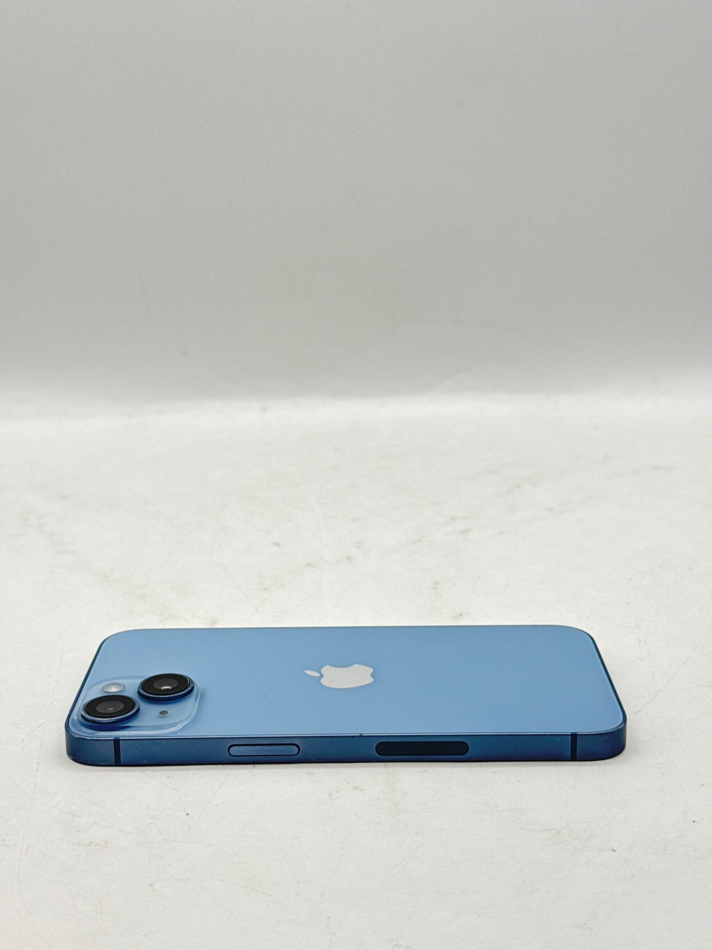 Unlocked Apple iPhone 14 A2649 128GB Blue BH 80%