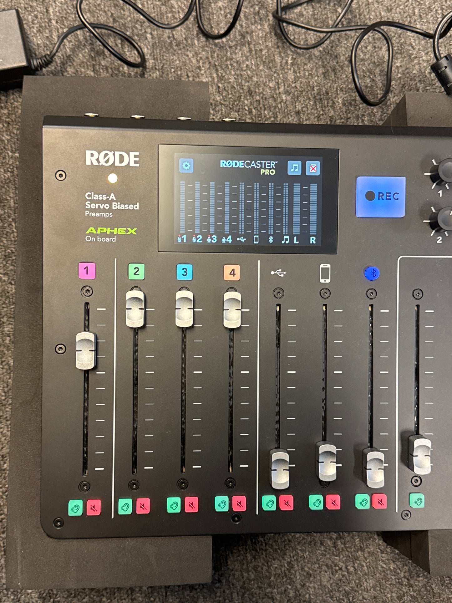 Rode Rodecaster Pro 4 Channel Podcast Production Studio