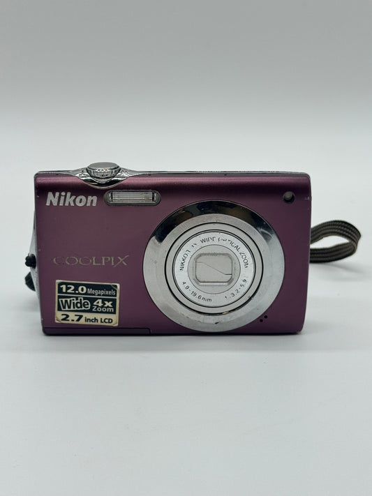 Nikon Coolpix S3000 Digital Camera Purple - Lens error For Parts