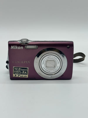 Nikon Coolpix S3000 Digital Camera Purple - Lens error For Parts