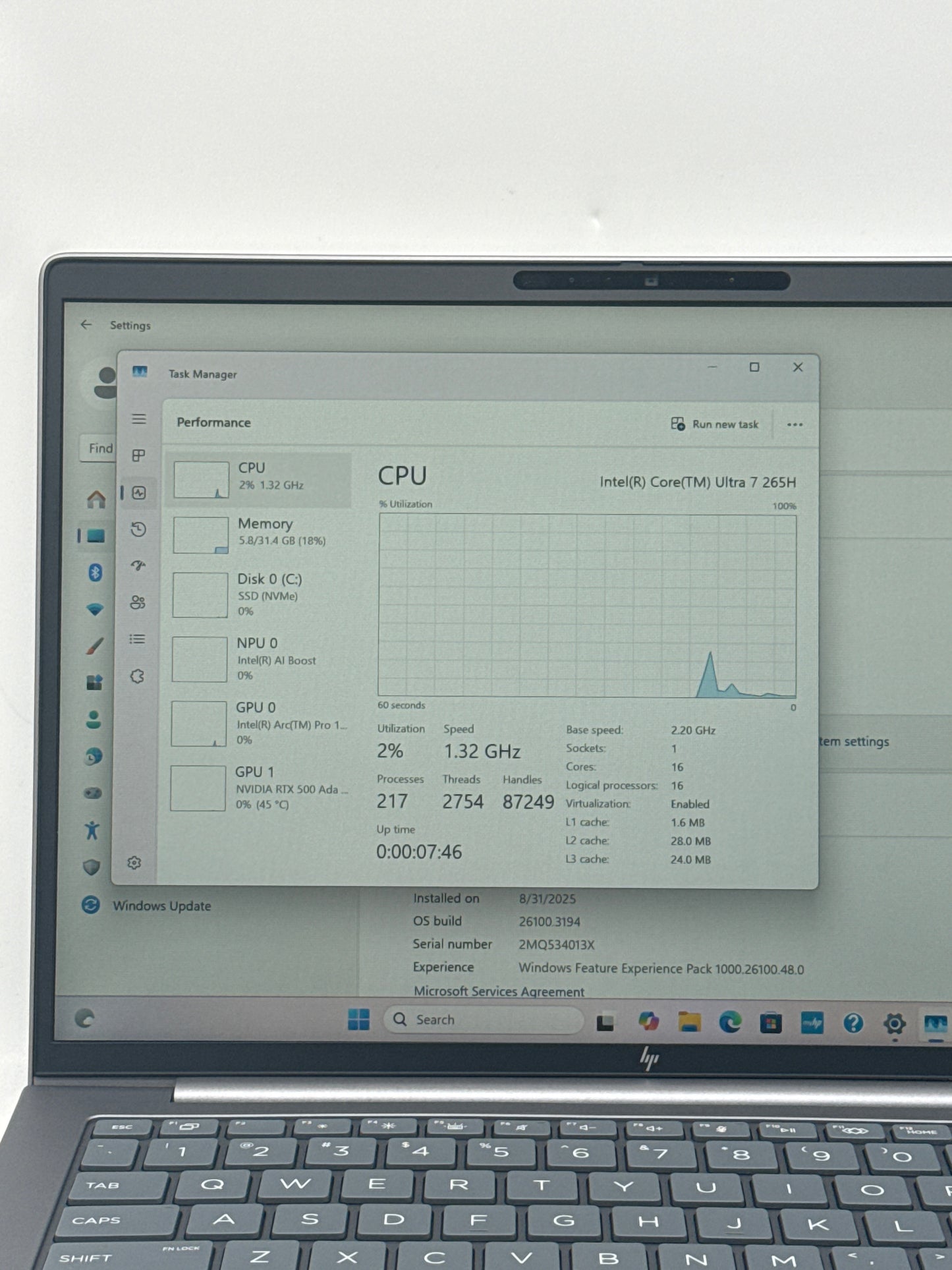 HP ZBook 8 14 G1i 14.0" Touch Core Ultra7 265H 512GB SSD 32GB RAM RTX ADA 500 4GB