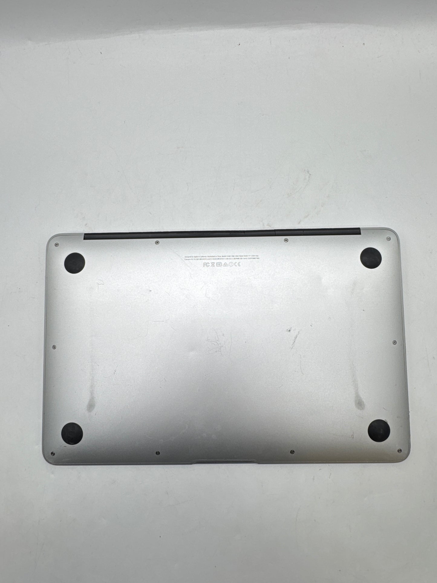 2015 Apple MacBook Air 11.6" A1465 Intel Core i5 4GB RAM 128GB Silver  !READ