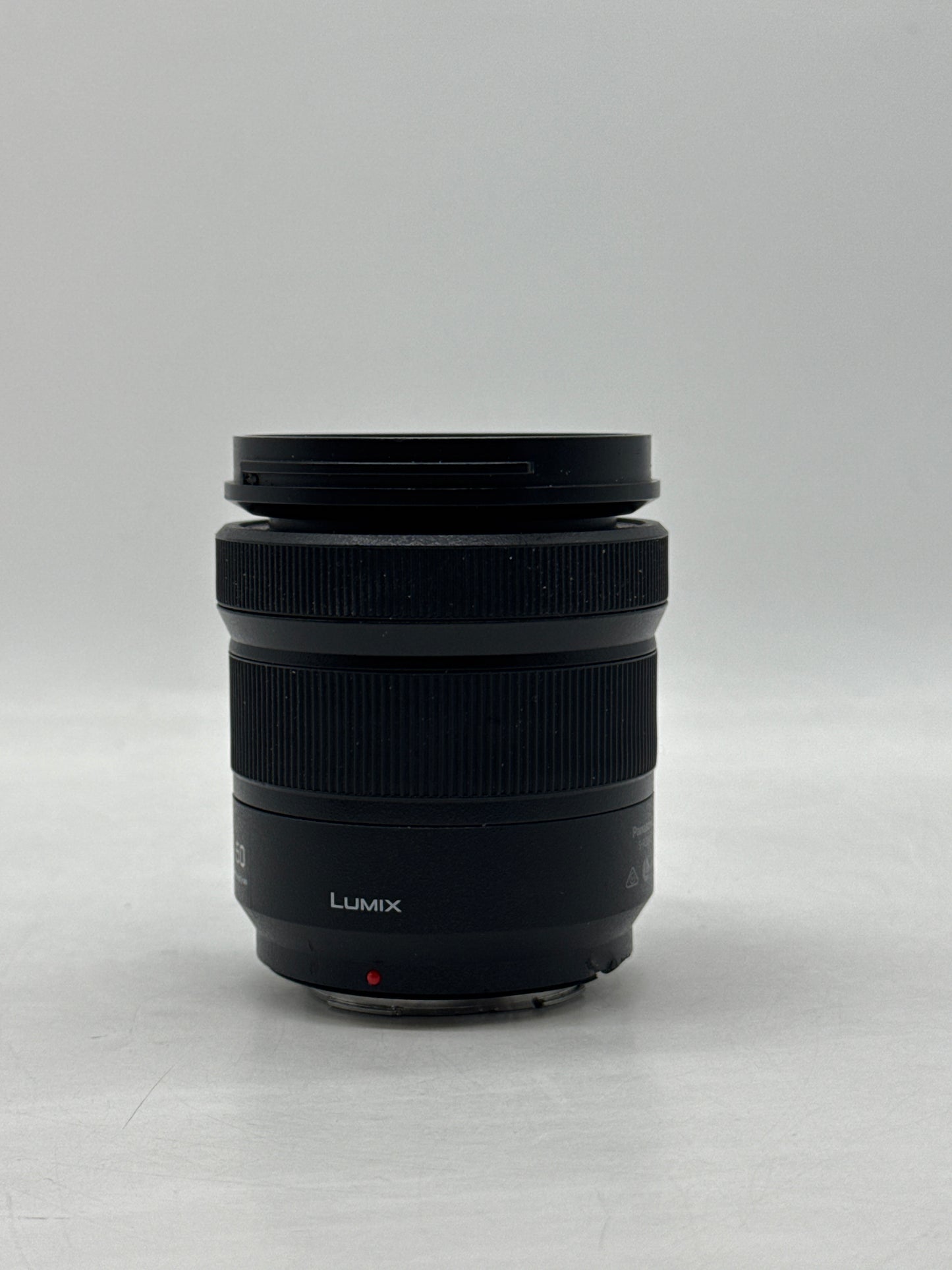 Panasonic Lumix S 20-60mm f/3.5-5.6 Lens S-R2060 - Damaged Mount