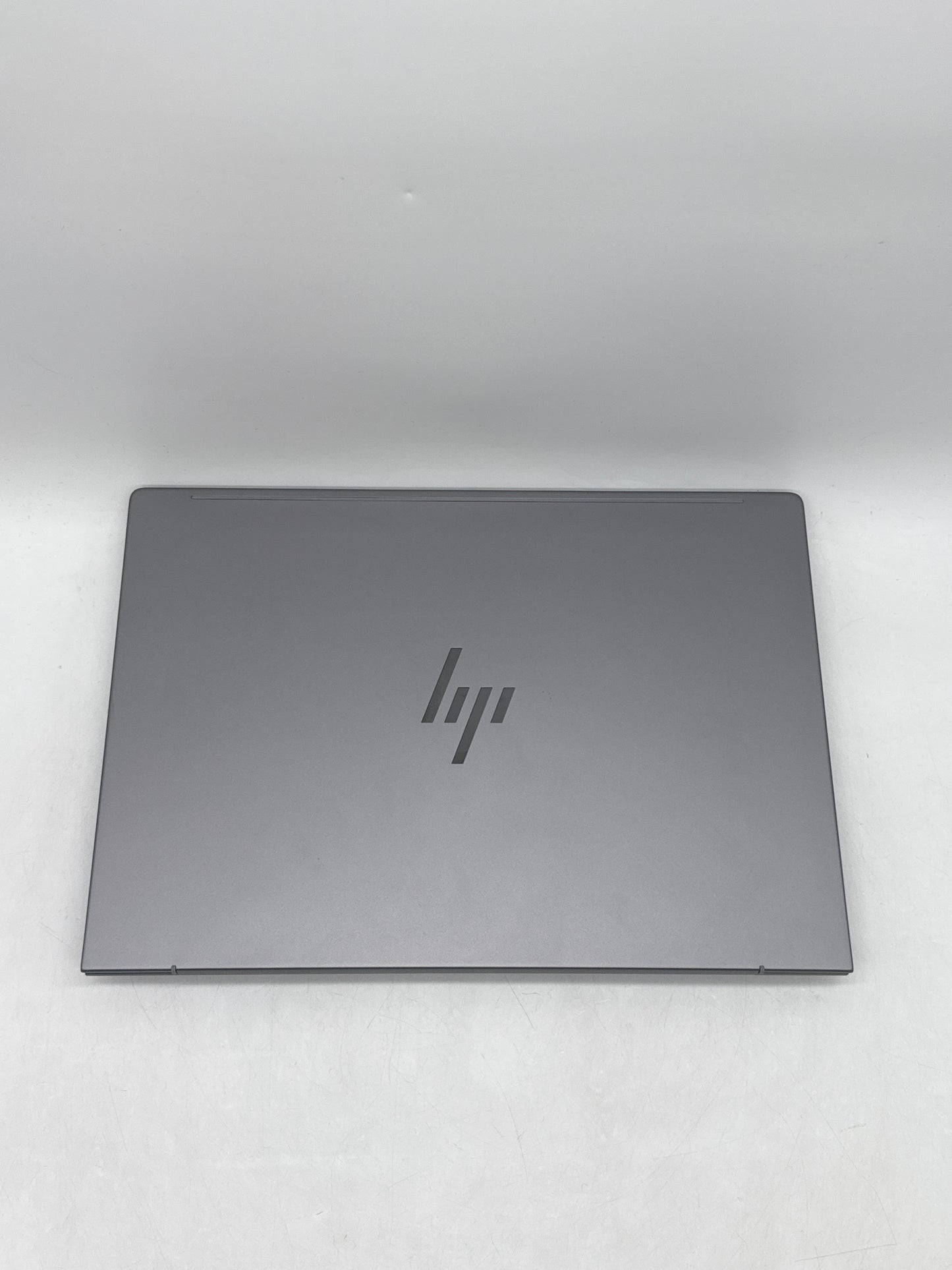 HP ZBook 8 14 G1i 14.0" Touch Core Ultra7 265H 512GB SSD 32GB RAM RTX ADA 500 4GB