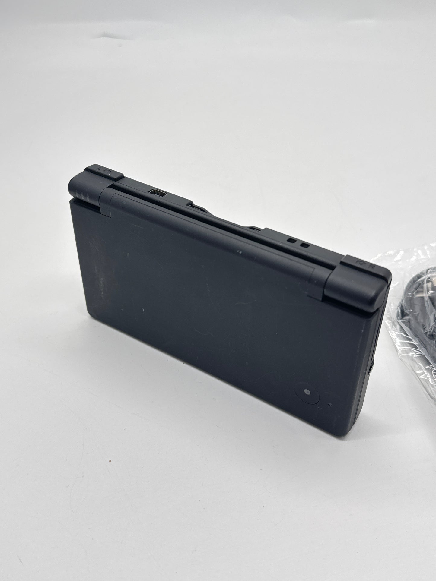 Nintendo DSi TWL-001(JPN) Black Console #421 w/ Stylus & Charger