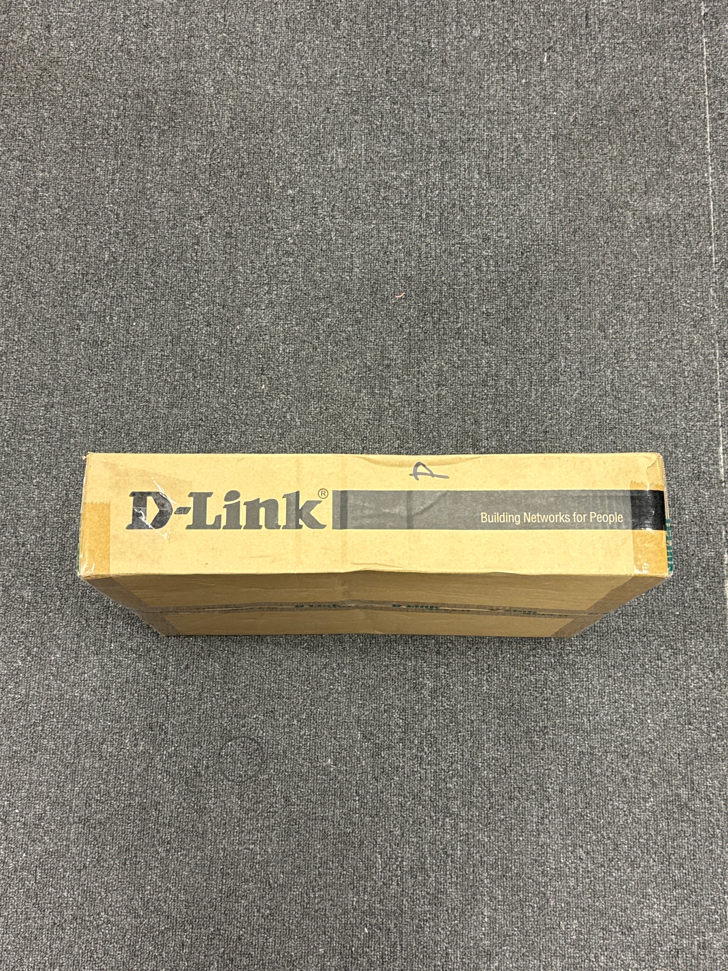 New D-Link 28-Port Gigabit Stackable POE Smart Managed Switch including 4 10G SFP+