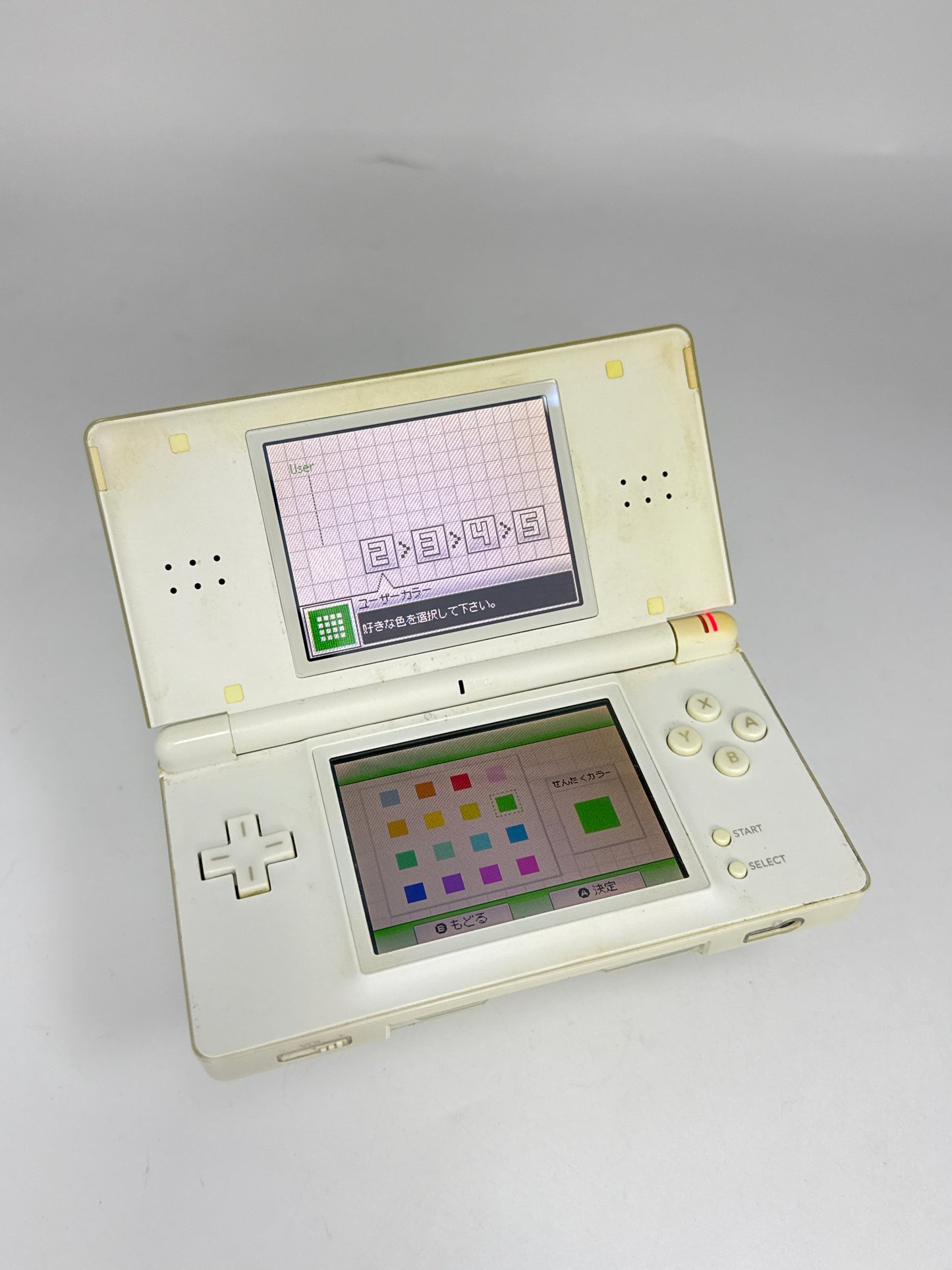 Nintendo DS Lite USG-001 Polar White Console w/ Stylus #46