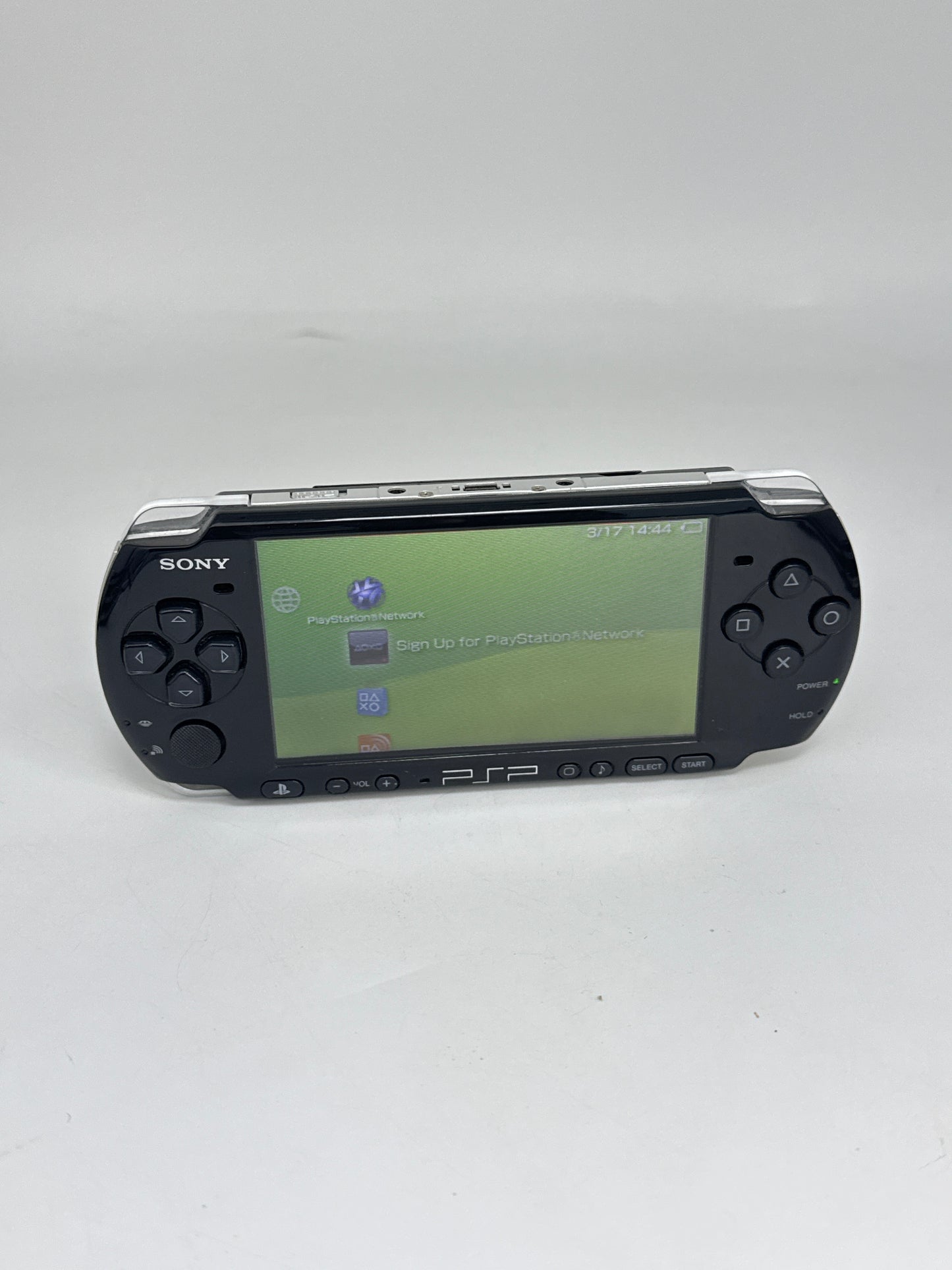 PlayStation Portable PSP-3000 Piano Black Console #662 w/ 2400mAh Battery
