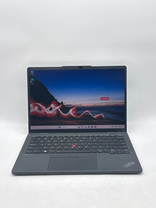 Lenovo ThinkPad X13s Gen1 5G 13.3" Snapdragon 8cx Gen3 16GB 512GB - White Spot