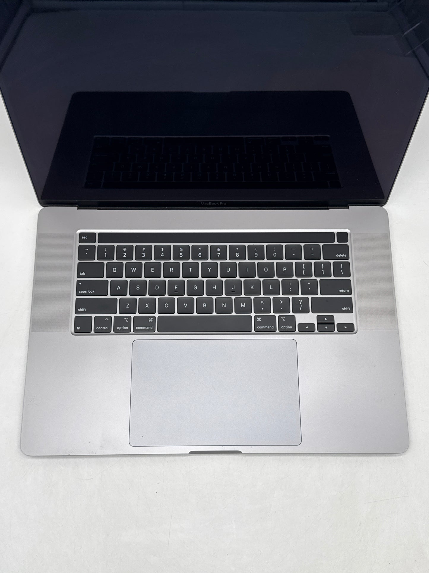 2019 Apple MacBook Pro 16" A2141 Core i7 2.6GHz 16GB RAM 512GB SSD - Read!