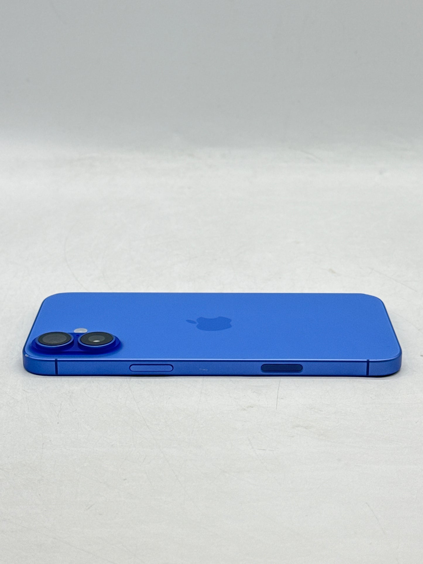 AT&T Apple iPhone 16 Plus A3082 128GB Ultramarine 100% Battery Health 13 Cycle