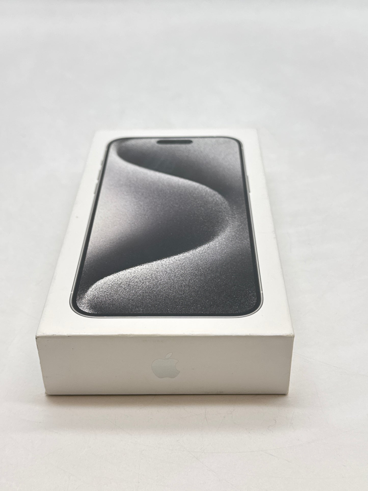 AT&T Apple iPhone 15 Pro Max 6.7" A2849 1TB White Titanium 87% Battery Health