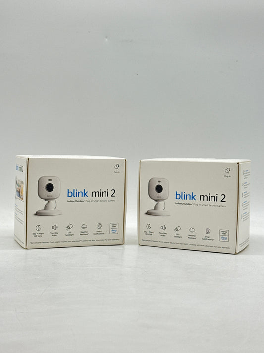 New Blink Mini 2 Plug-in smart security camera HD night view in color - Lot of 2