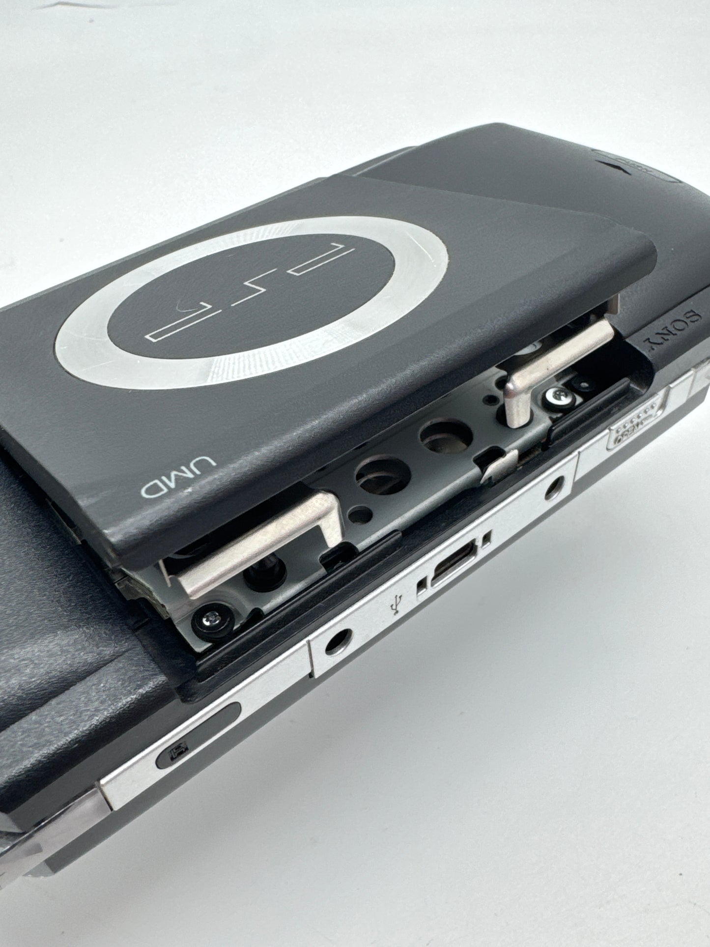 Sony PSP-1000 Piano Black Console #427 w/ 1800mAh Battery & Charger