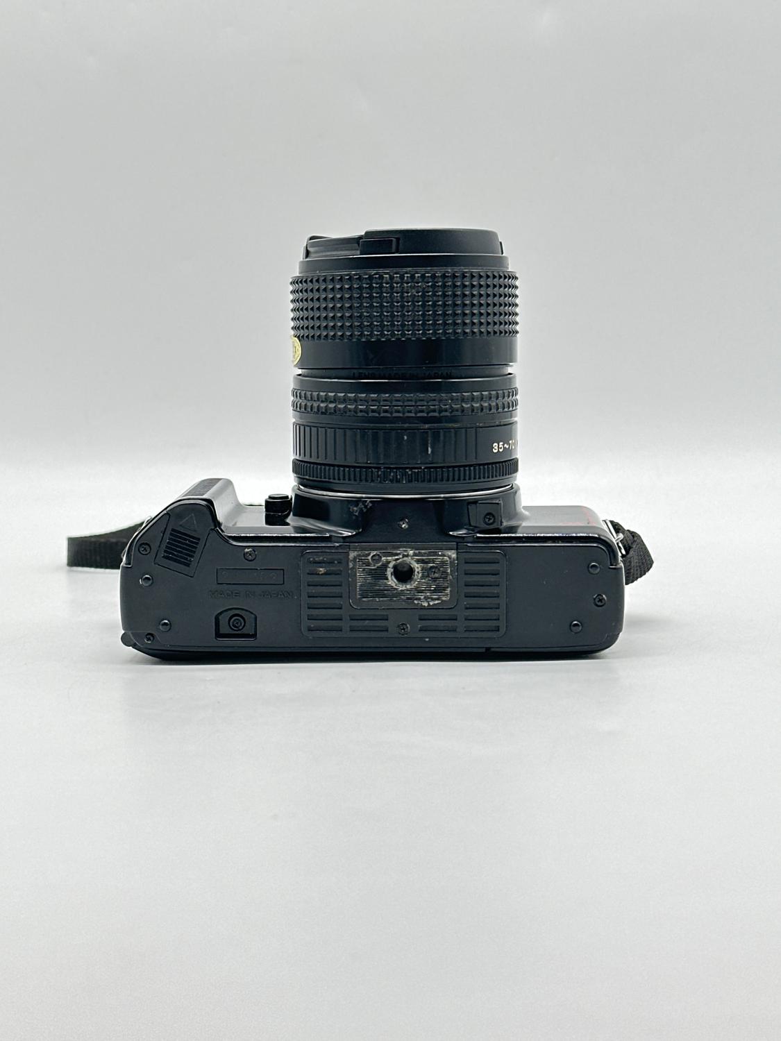 Konica TC-X 35mm SLR camera w/35-70mm lens