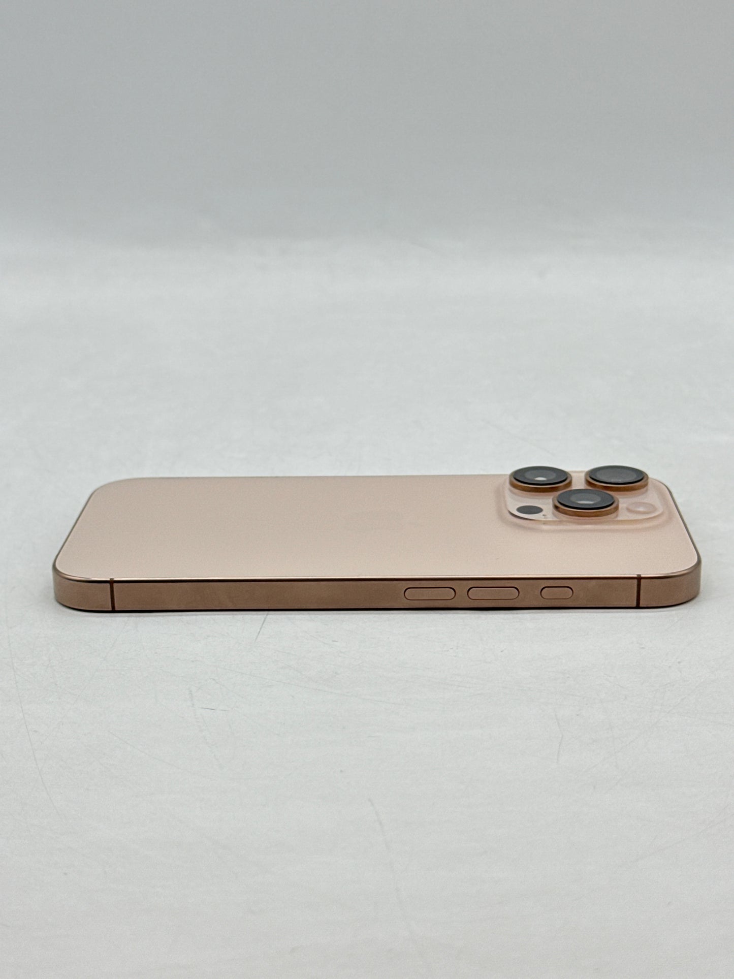 Unlocked Apple iPhone 16 Pro A3083 128GB Desert Titanium 100% Battery Health