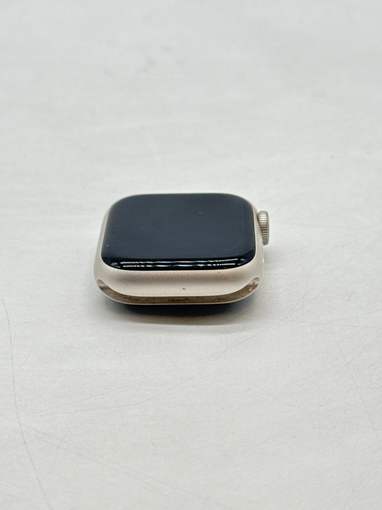 Apple Watch Series 8 A2770 41mm GPS Only Starlight Aluminum