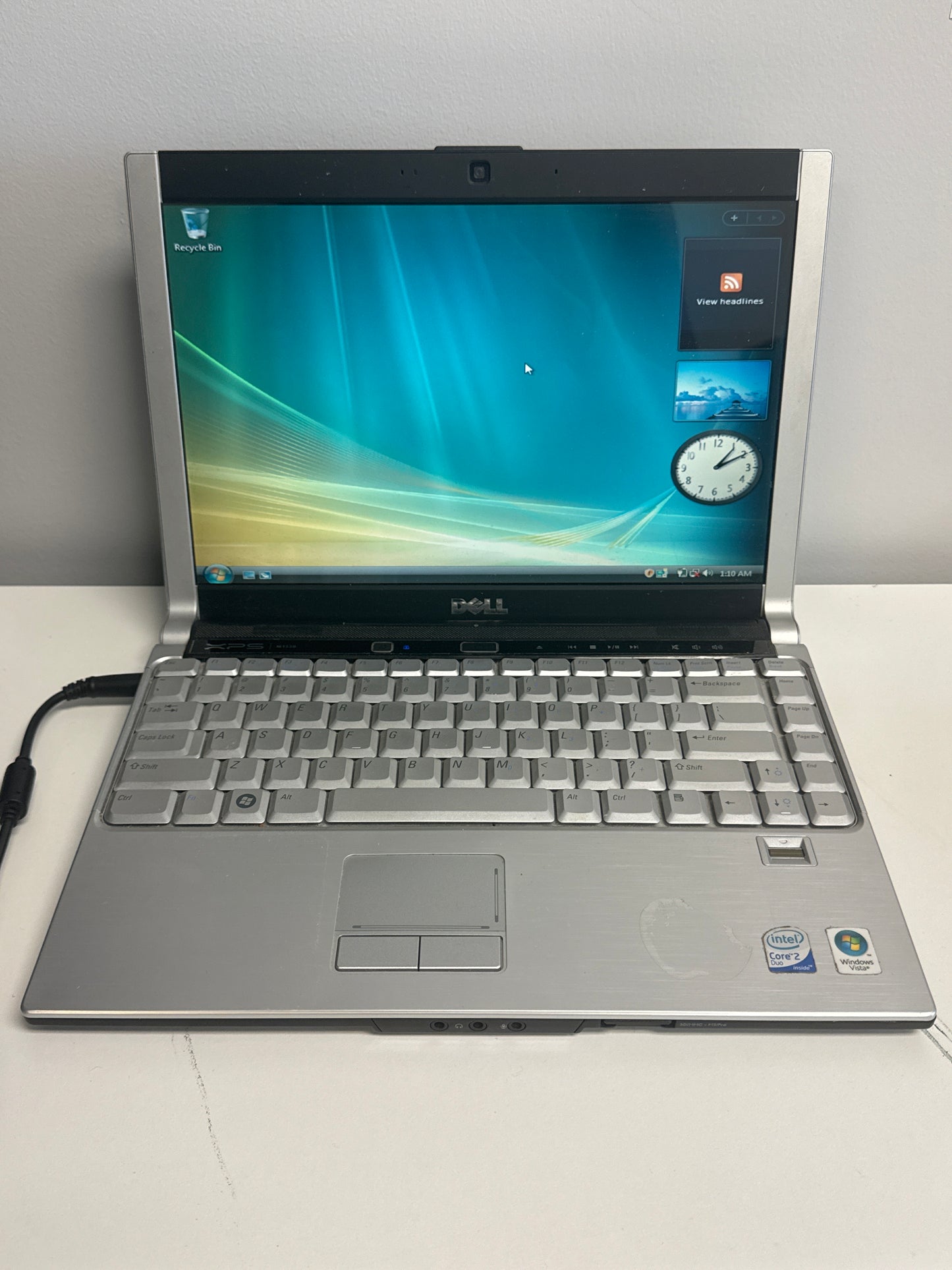 Vintage Dell XPS M1330 intel Core Duo 2  - Bad Battery