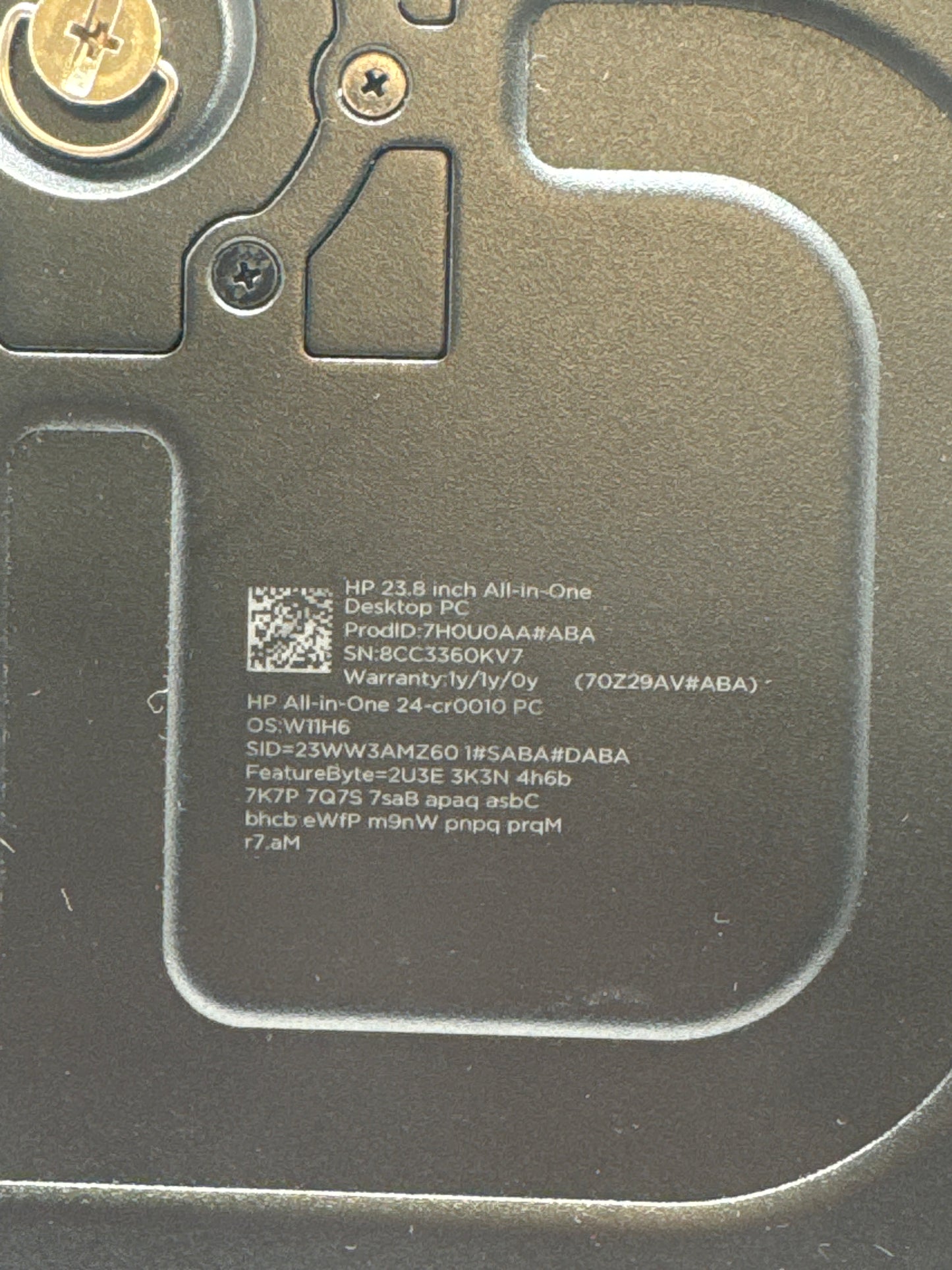 HP All-in-One Desktop 7H0U0AA – 23.8" FHD, 8GB RAM, 256GB - Used