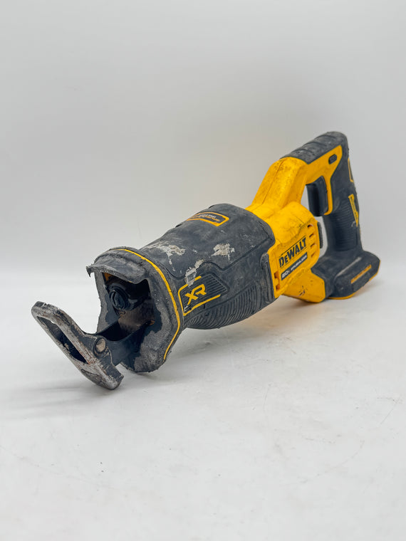 DeWalt DCS382 20V Brushless Reciprocating Saw Charger Included No Battery