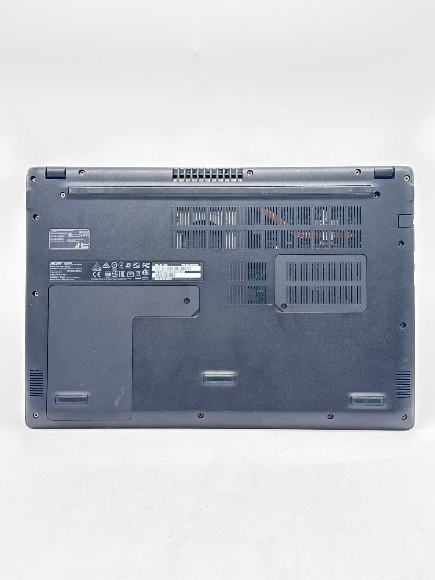 Acer Aspire 3 15.6" A315-21 AMD E2-9000e@1.5GHz 4GB RAM 1TB HDD Laptop