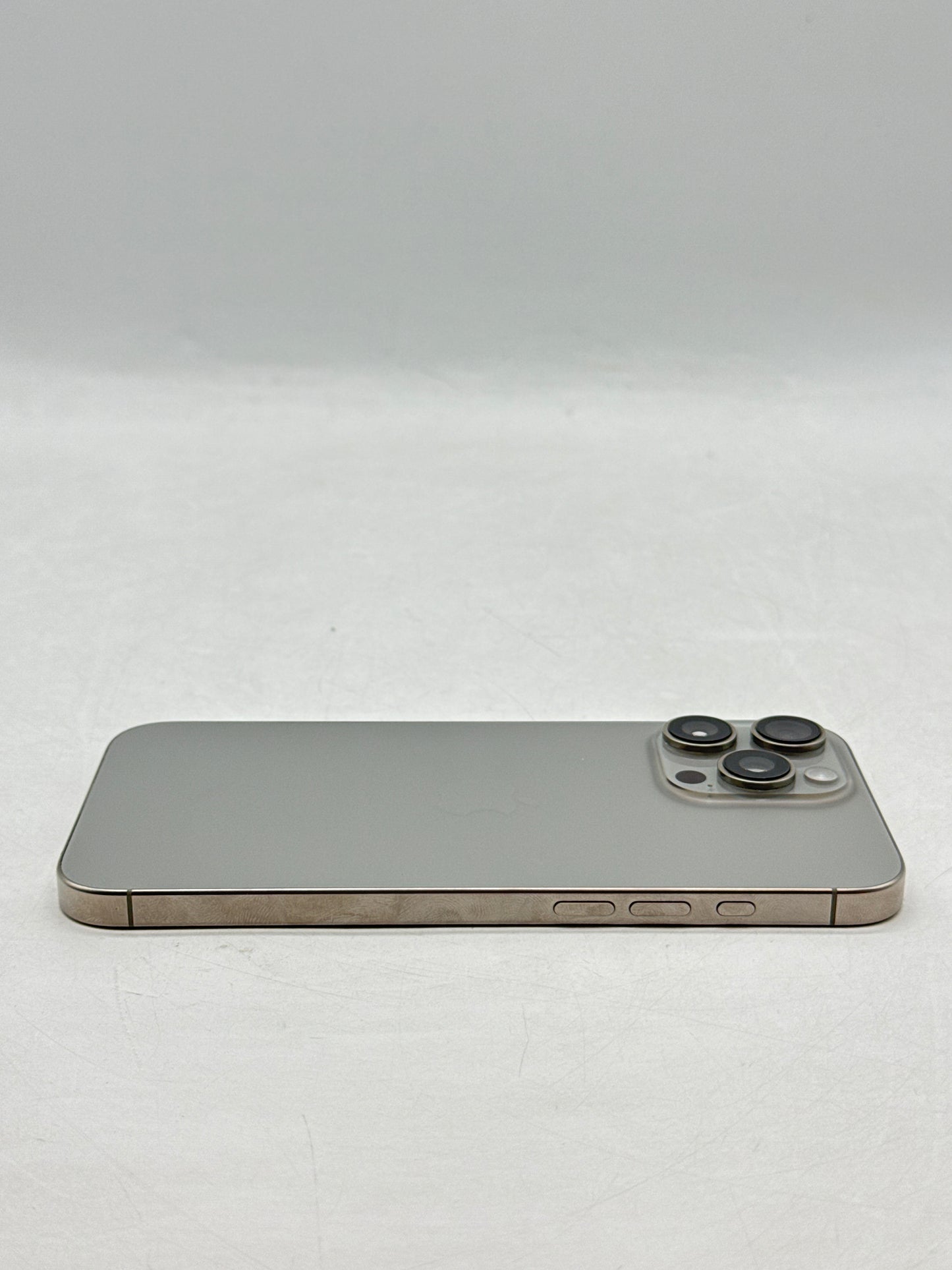 T-Mobile Apple iPhone 16 Pro Max A3084 256GB Natural Titanium 92% Battery Health