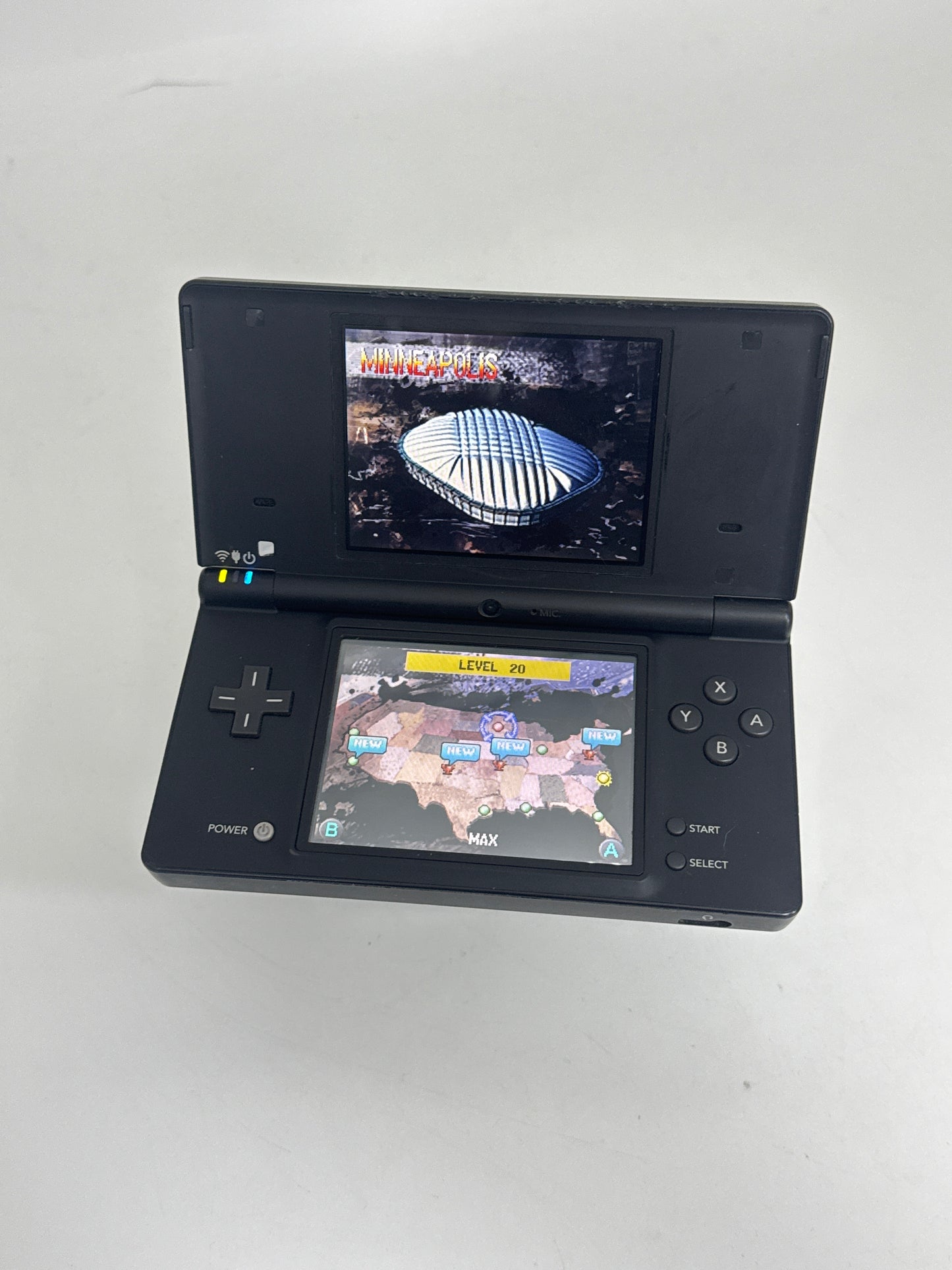 Nintendo DSi TWL-001(USA) Black Console Only #357 Spots on Top Display AS IS