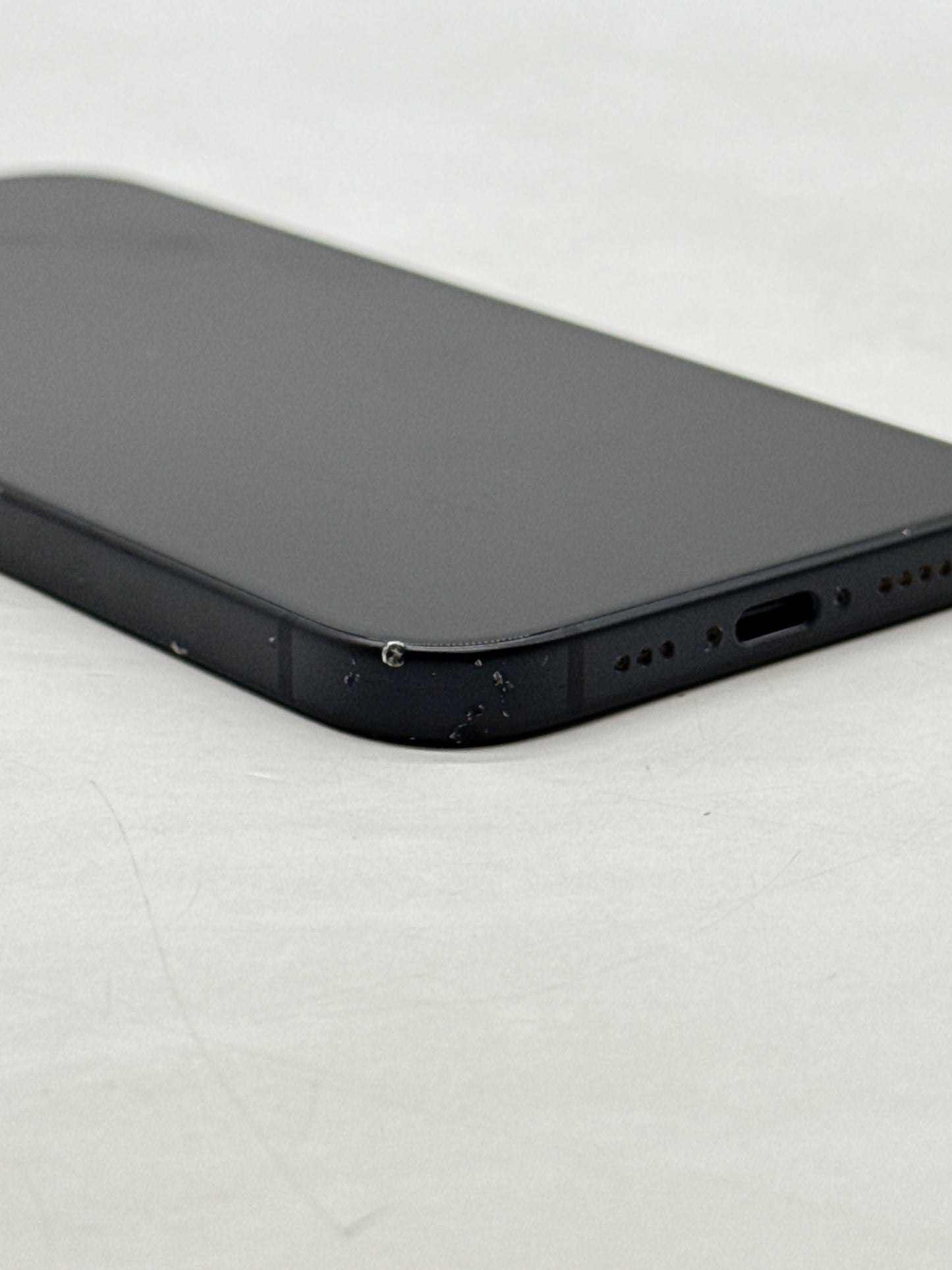 Boost Apple iPhone 15 A2846 512GB Black 99% Battery Health