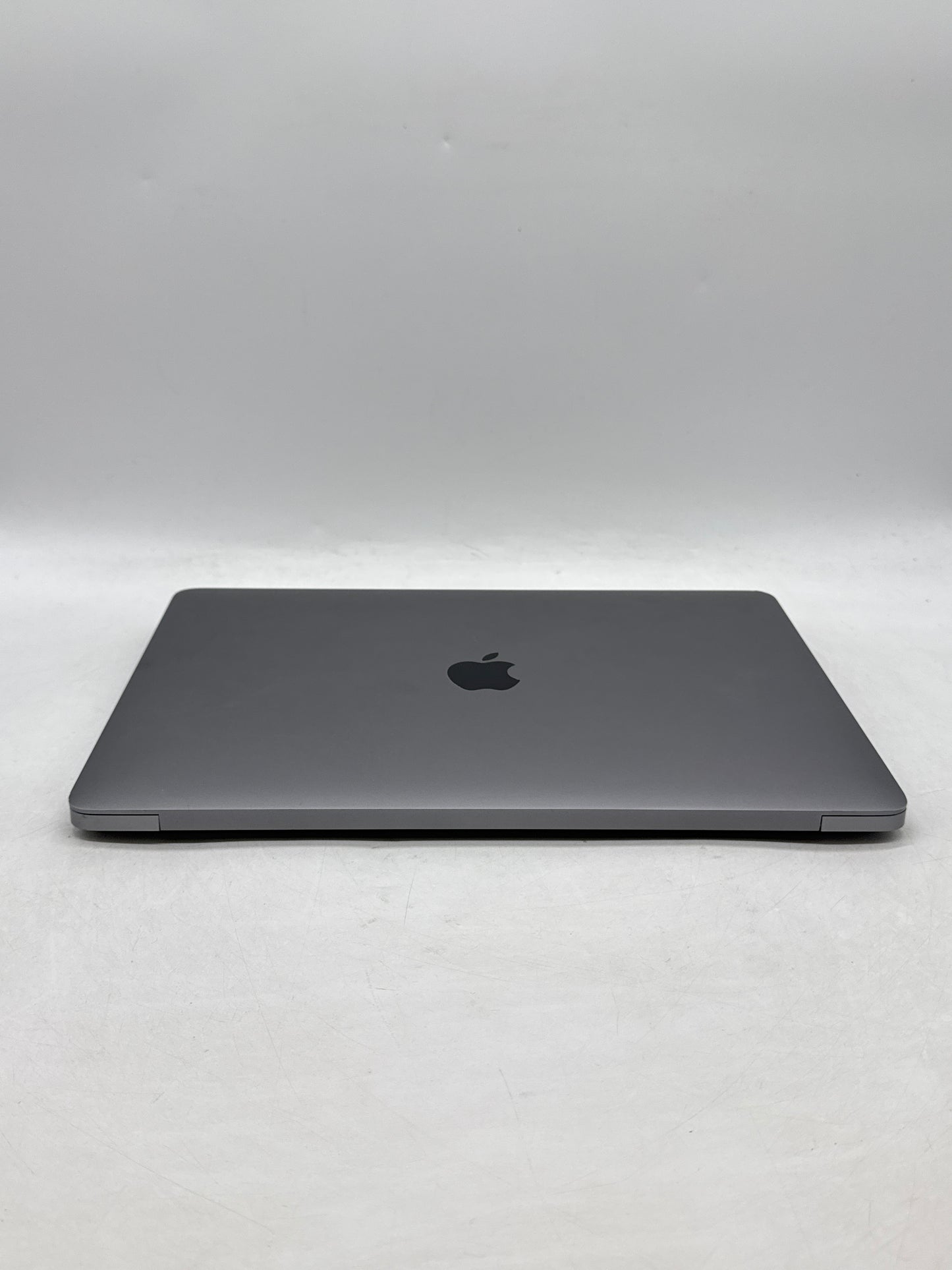 2020 Apple MacBook Air 13.3" A2337 M1 8C-CPU 7C-GPU 8GB RAM 256GB SSD Read!