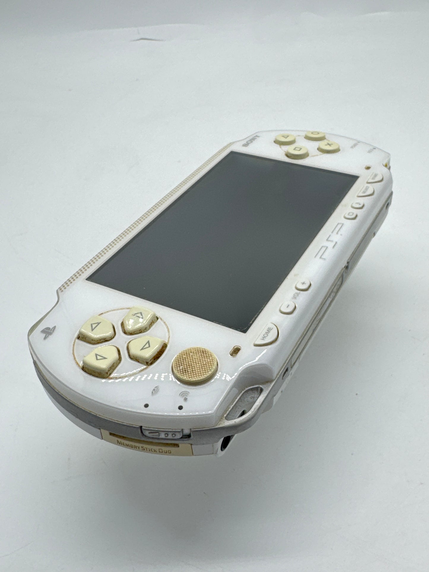 Sony PSP-1000 White Console #98 w/3600mAh Battery & No Charger Noisy UMD Drive