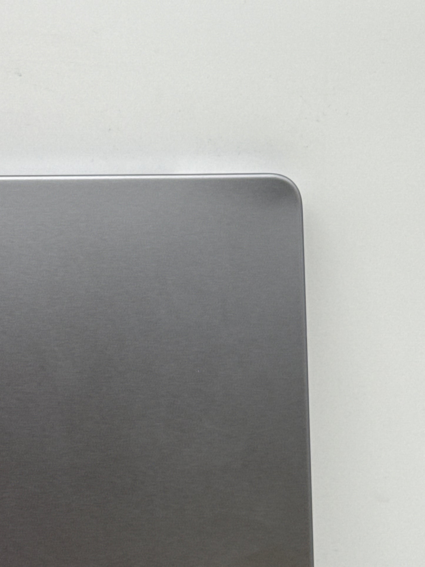 2021 Apple MacBook Pro 14.2 A2442 M1 Pro 8C-CPU 14C-GPU 512GB 16GB RAM - Read!