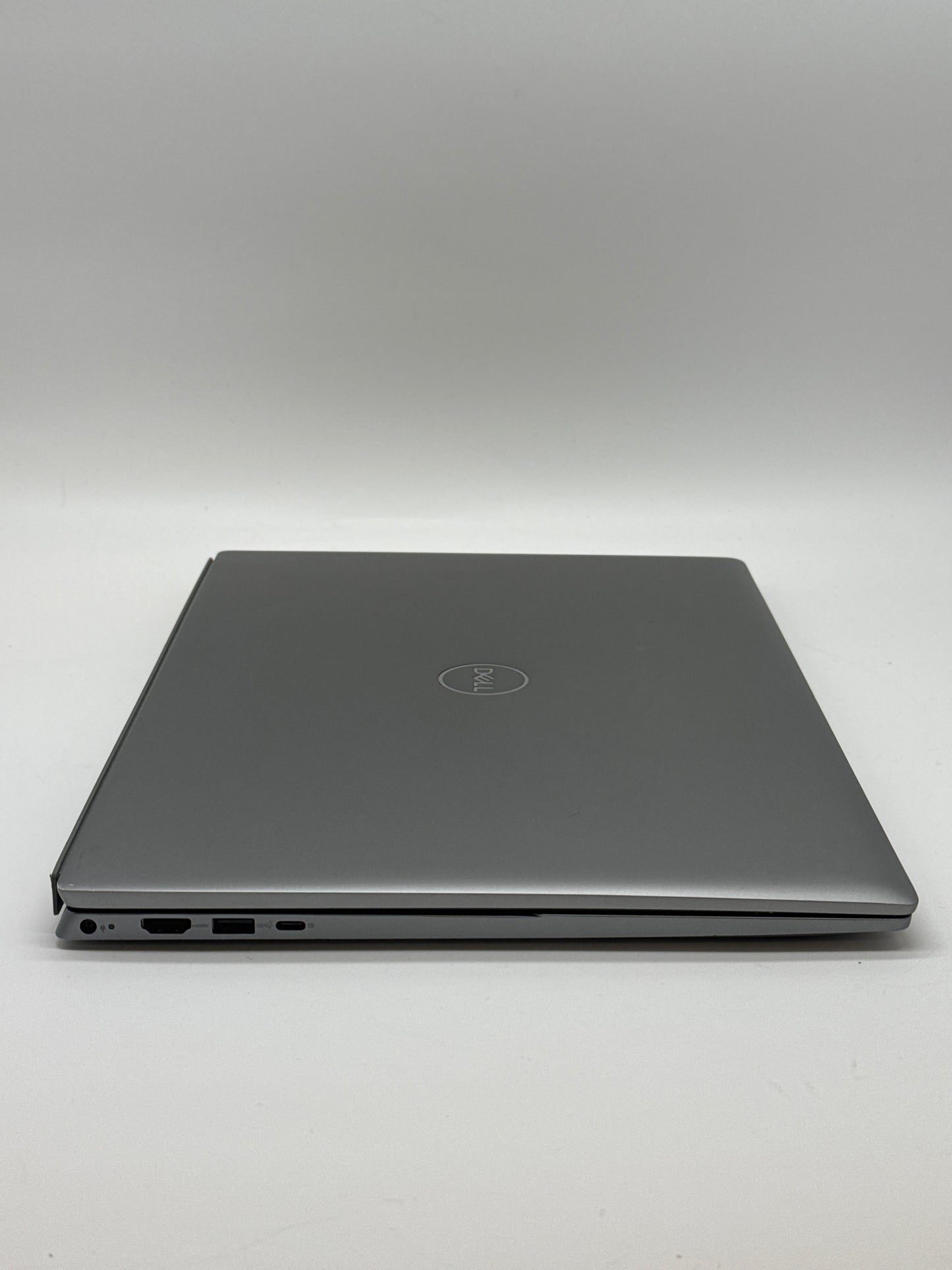 Dell Latitude 5520 Core i7-1260P 512GB 16GB RAM - Used