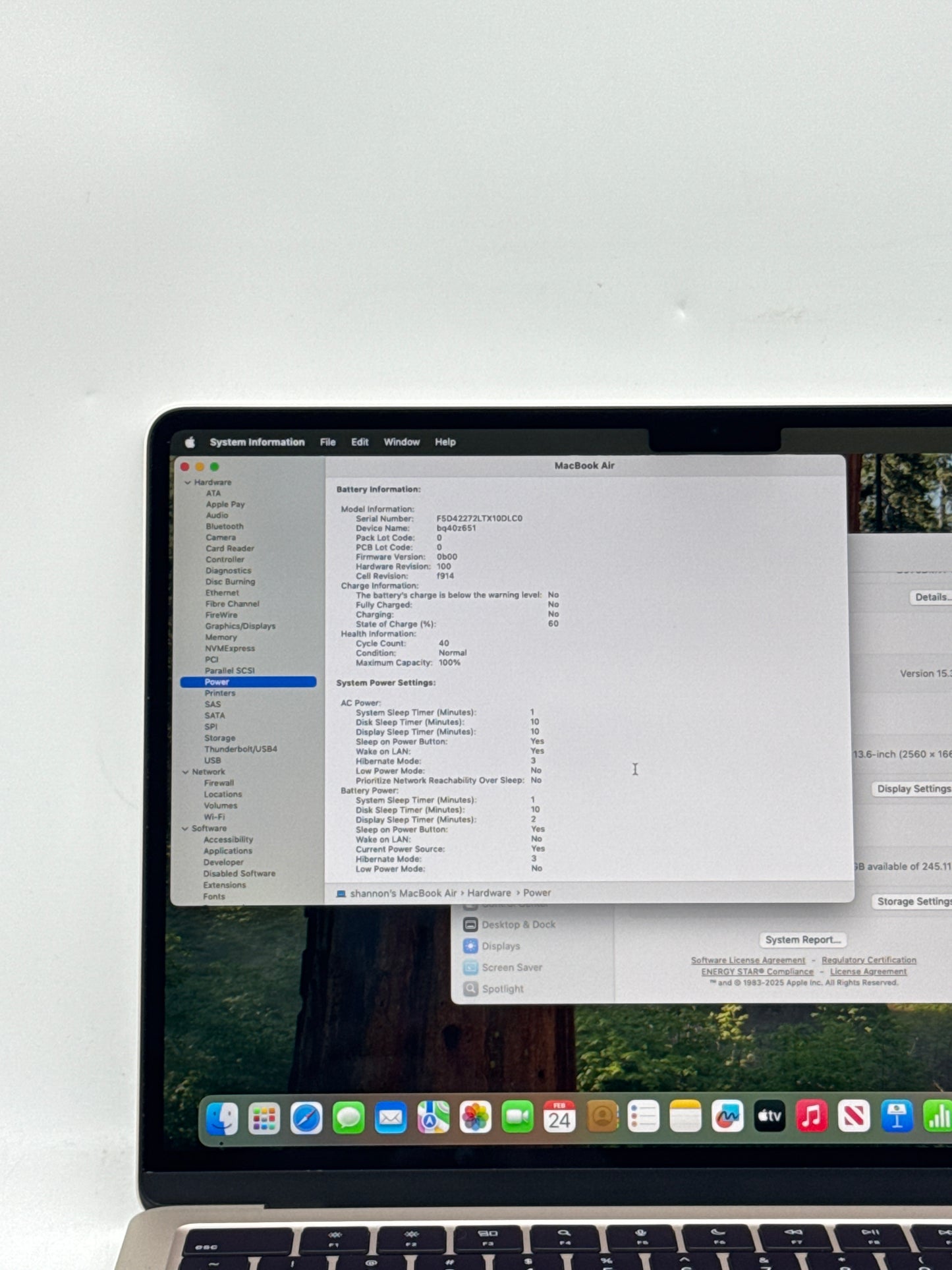 2022 Apple MacBook Air 13.6" A2681 M2 8C-CPU 8C-GPU 8GB RAM 256GB SSD Starlight