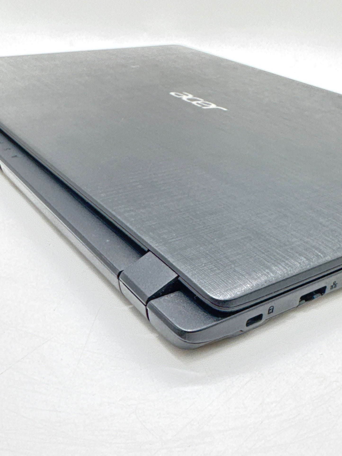 Acer Aspire 3 15.6" A315-21 AMD E2-9000e@1.5GHz 4GB RAM 1TB HDD Laptop