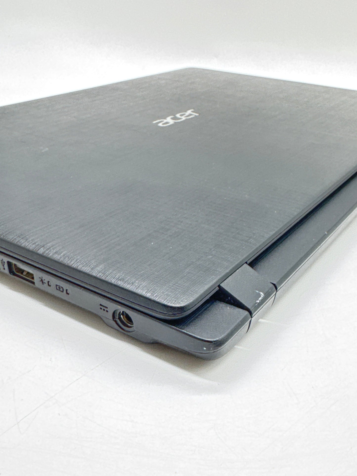 Acer Aspire 3 15.6" A315-21 AMD E2-9000e@1.5GHz 4GB RAM 1TB HDD Laptop