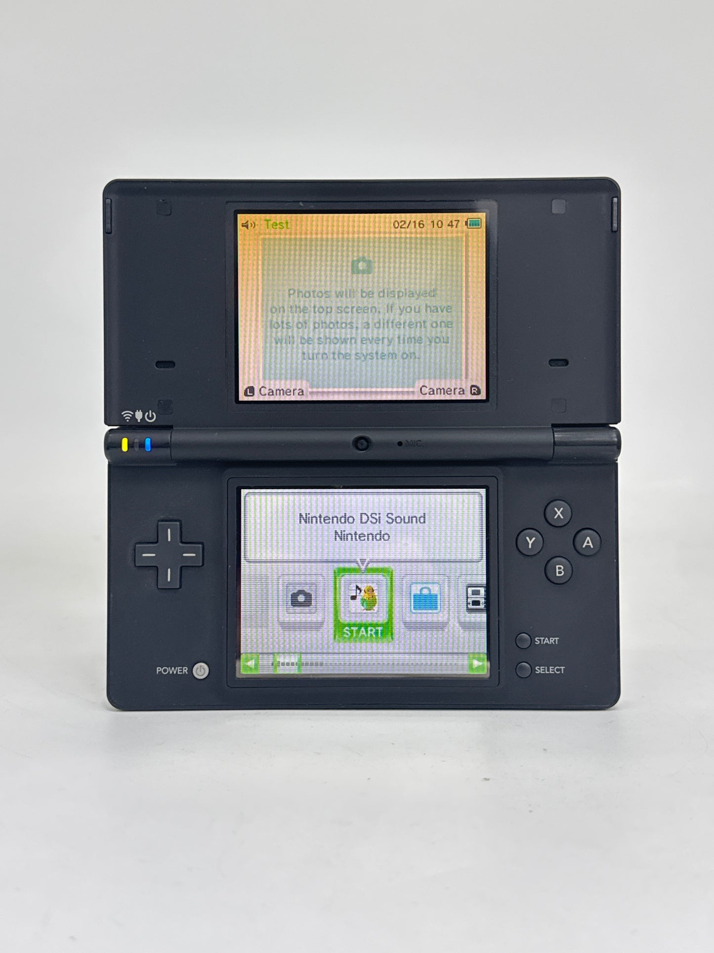 Nintendo DSi TWL-001(USA) Black Console Only #355 Yellowed Top Screen