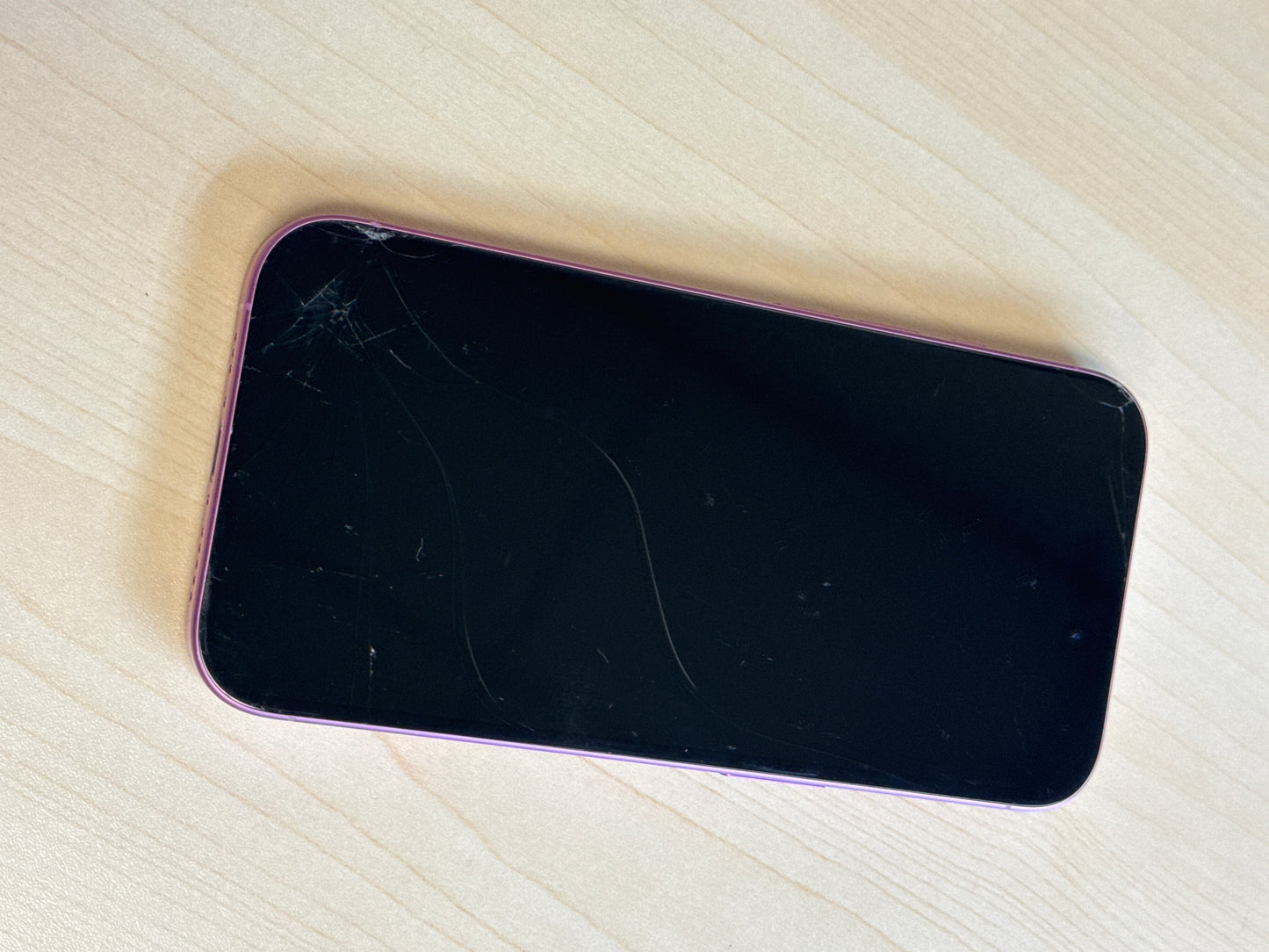 US Cellular Apple iPhone 16 A3081 256GB Pink 100% Battery Health - Cracked Screen