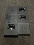 Lot of 6 Sony Playstation PS4 and PS4 Pro with 3 Controller - 5xPS4, 1xPS4 Pro image 1