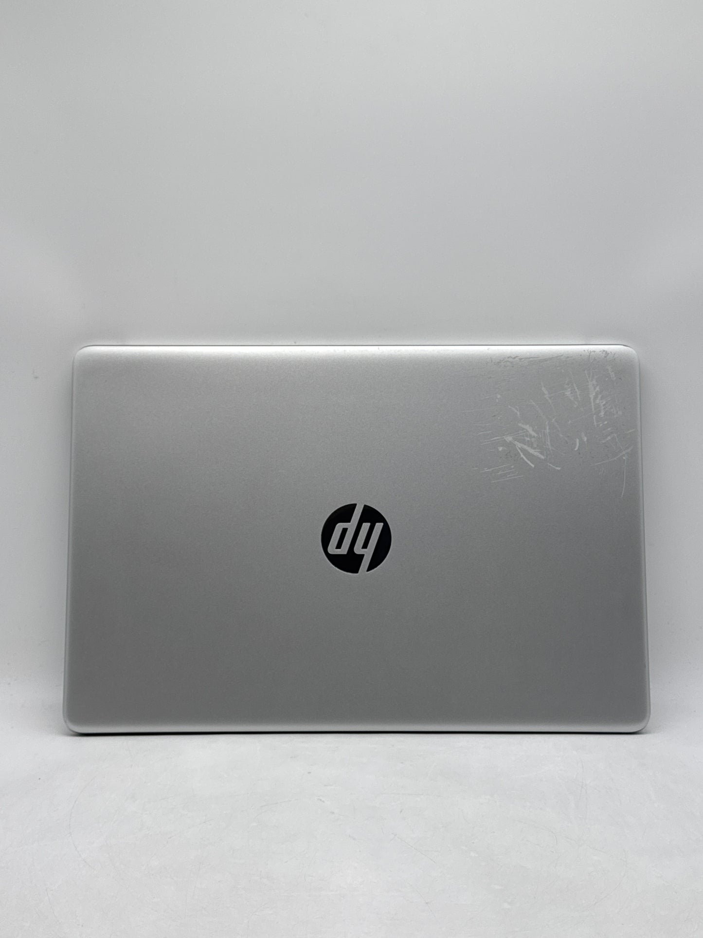 HP Laptop 15-dy2093dx 15.6" FHD Core i5-1135G7 2.40GHz 256GB SSD 8GB RAM