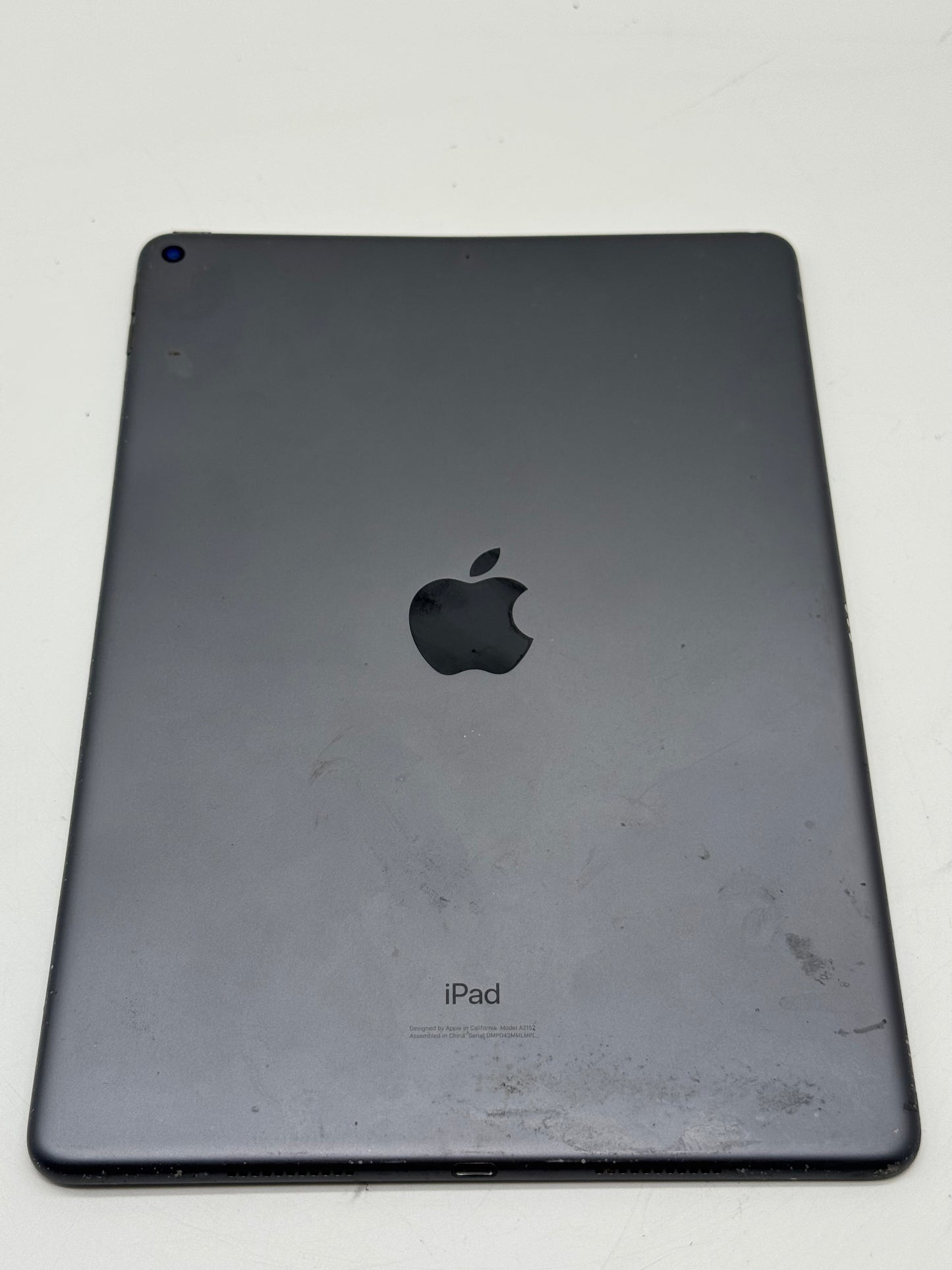 Apple iPad Air 3rd Gen 10.5" A2152 256GB WiFi Only - Read!