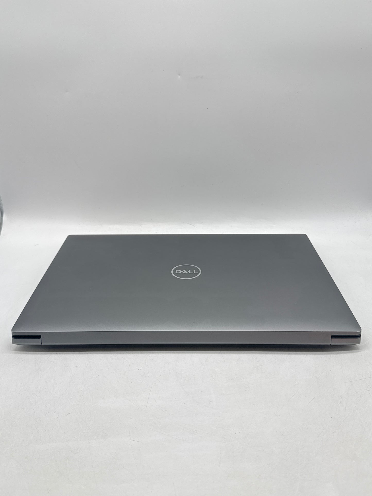 Dell Precision 5680 16" OLED Touch Core i7-13800H 1TB SSD 64GB RAM RTX A1000 Read