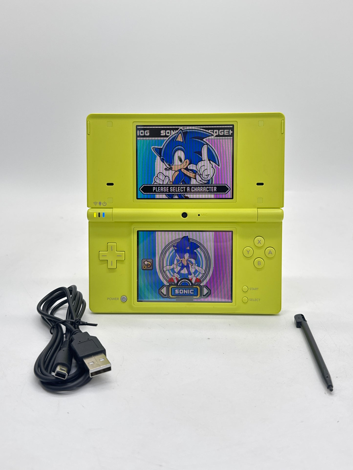 Nintendo DSi TWL-001(JPN) Lime Green Console w/ Stylus & Charger