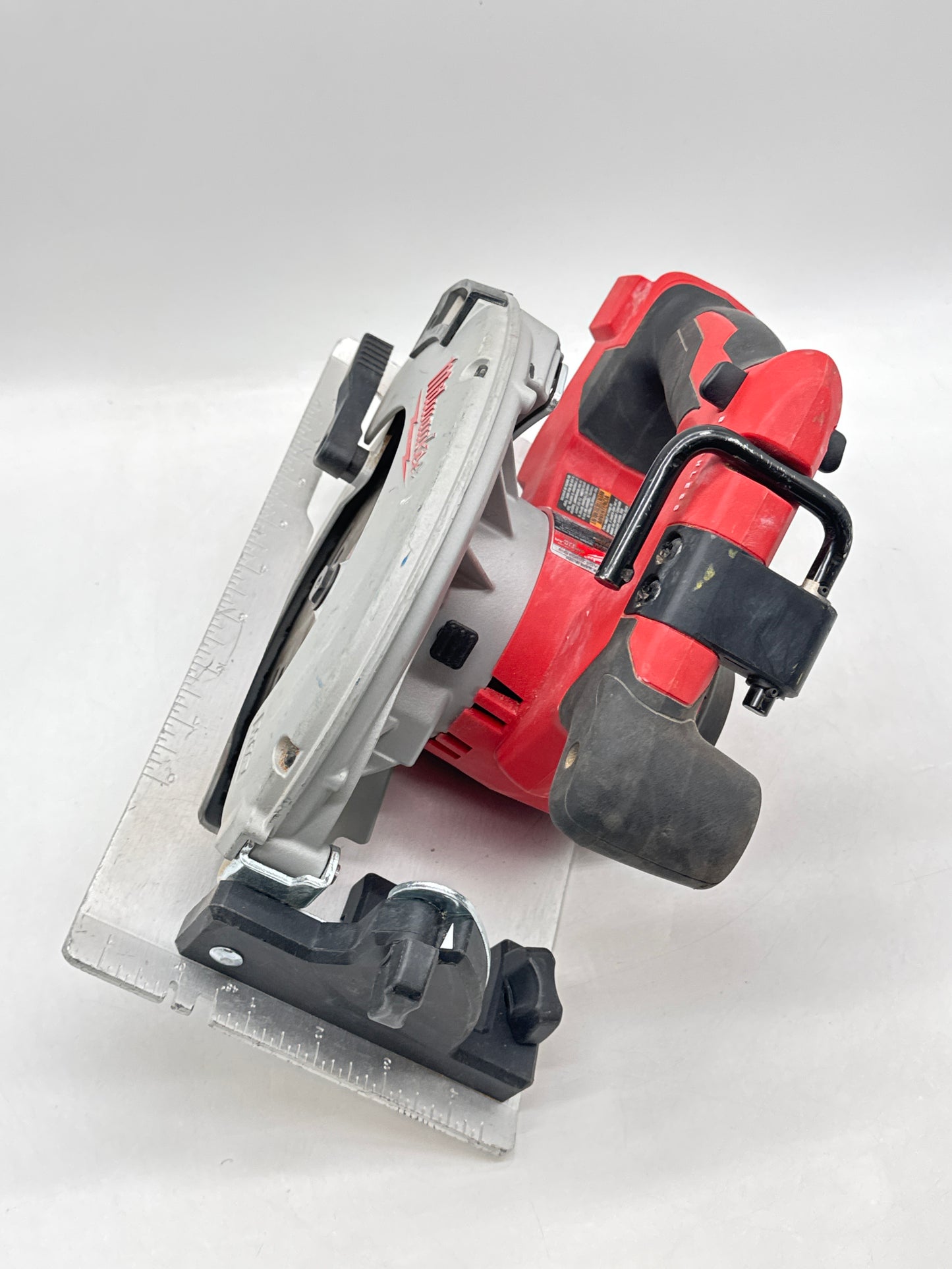 Milwaukee 2631-20 M18 Brushless 7-1/4 Circular Saw Tool-Only